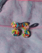 Load image into Gallery viewer, Party Streamers Clara Earrings
