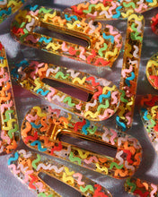 Load image into Gallery viewer, Party Streamers Hair Clips