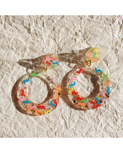 Load image into Gallery viewer, Party Streamers Brigitte Earrings
