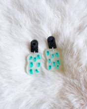 Load image into Gallery viewer, Spectre Lacey Earrings