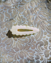 Load image into Gallery viewer, Dreamland Pearl Hair Clips