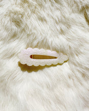 Load image into Gallery viewer, Dreamland Pearl Hair Clips
