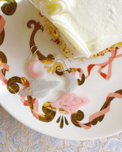 Load image into Gallery viewer, Dreamland Ingrid Earrings