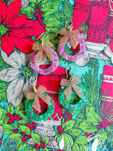 Load image into Gallery viewer, Christmas Wreath Earrings