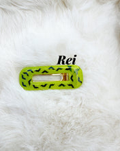 Load image into Gallery viewer, Chartreuse Glow Bat Hair Clips