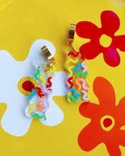 Load image into Gallery viewer, Party Streamers Nina Earrings