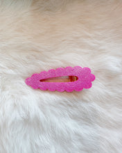Load image into Gallery viewer, Lovely Magenta Hair Clips