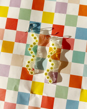 Load image into Gallery viewer, Smiley Daisy Delphine Earrings