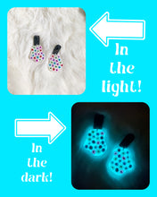 Load image into Gallery viewer, Eyes Amber Earrings