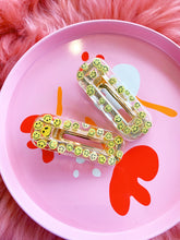 Load image into Gallery viewer, Yellow Smiley Faces Hair Clips
