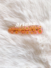 Load image into Gallery viewer, Pink Smiley Daisy Hair Clips