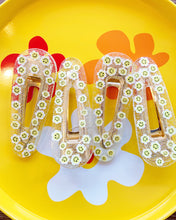 Load image into Gallery viewer, Smiley Daisy Hair Clips