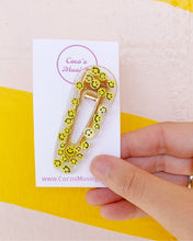 Load image into Gallery viewer, Yellow Smiley Faces Hair Clips
