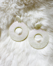 Load image into Gallery viewer, Dreamland Pearl PJ Hoop Earrings

