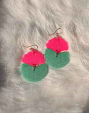 Load image into Gallery viewer, Spring Fling Solange Earrings
