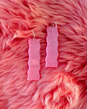 Load image into Gallery viewer, Bubblegum Pink Regina Earrings - OOAK
