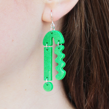 Load image into Gallery viewer, Verdant Solid Juno Earrings
