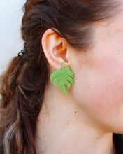 Load image into Gallery viewer, Matcha Leaves Earrings
